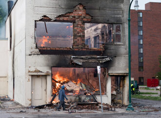 These Riots Are Nothing Like the Boston Tea Party