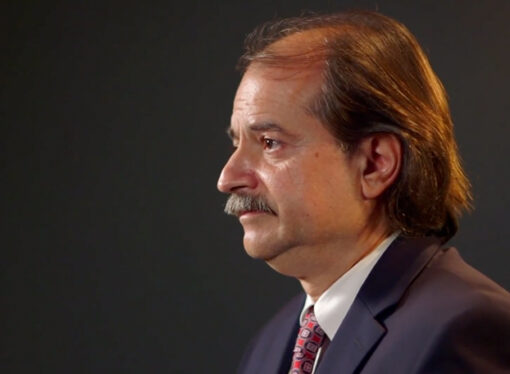 Infectious Disease Expert Calls for End to Lockdowns