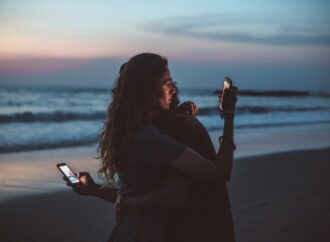 Are We Addicted to Our Screens? How Can We Break Free?