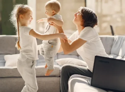 What Happens When You’re an Intelligent Stay-at-Home Mom?