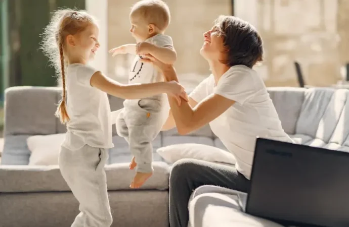 What Happens When You’re an Intelligent Stay-at-Home Mom?