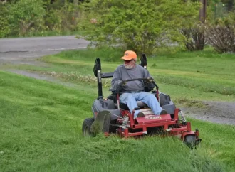 Why I Bought a Mower From My Neighbor Rather Than Home Depot
