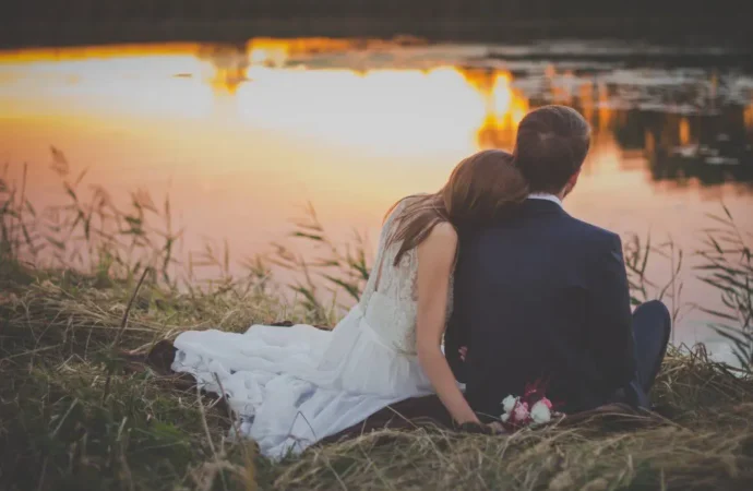 Common Sense May be Returning to Marriages With Weekday Weddings